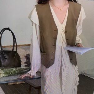 cool version at new month 👟there's